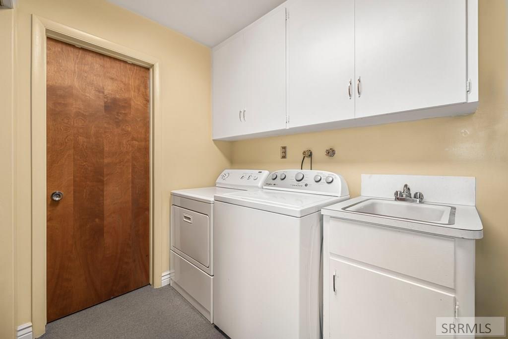 33 South 5th West Rexburg, ID 83440 - Photo 20 of 39