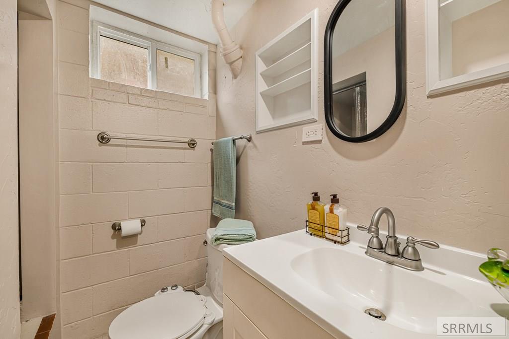 33 South 5th West Rexburg, ID 83440 - Photo 28 of 39
