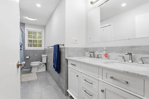 $1,298,000 | 15 Harvard Drive, Bedford, MA 01730