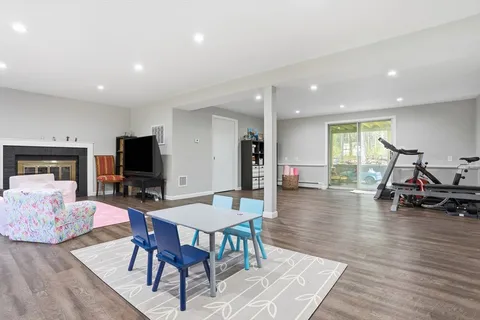 $1,298,000 | 15 Harvard Drive, Bedford, MA 01730