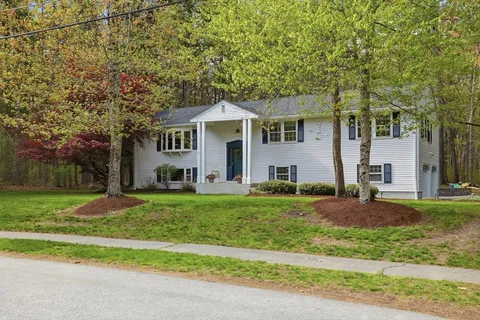 $1,298,000 | 15 Harvard Drive, Bedford, MA 01730