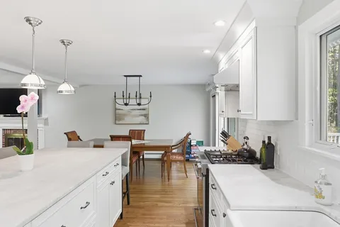 $1,298,000 | 15 Harvard Drive, Bedford, MA 01730