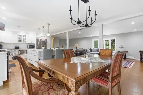 $1,298,000 | 15 Harvard Drive, Bedford, MA 01730