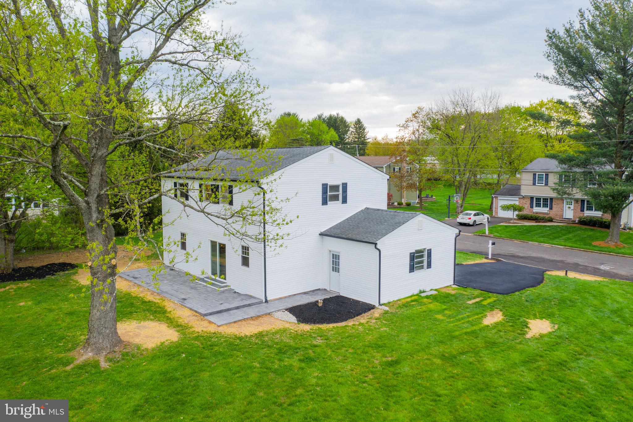 151 Cardinal Road Chalfont, PA 18914 - Photo 4 of 48 Gallery Image 4