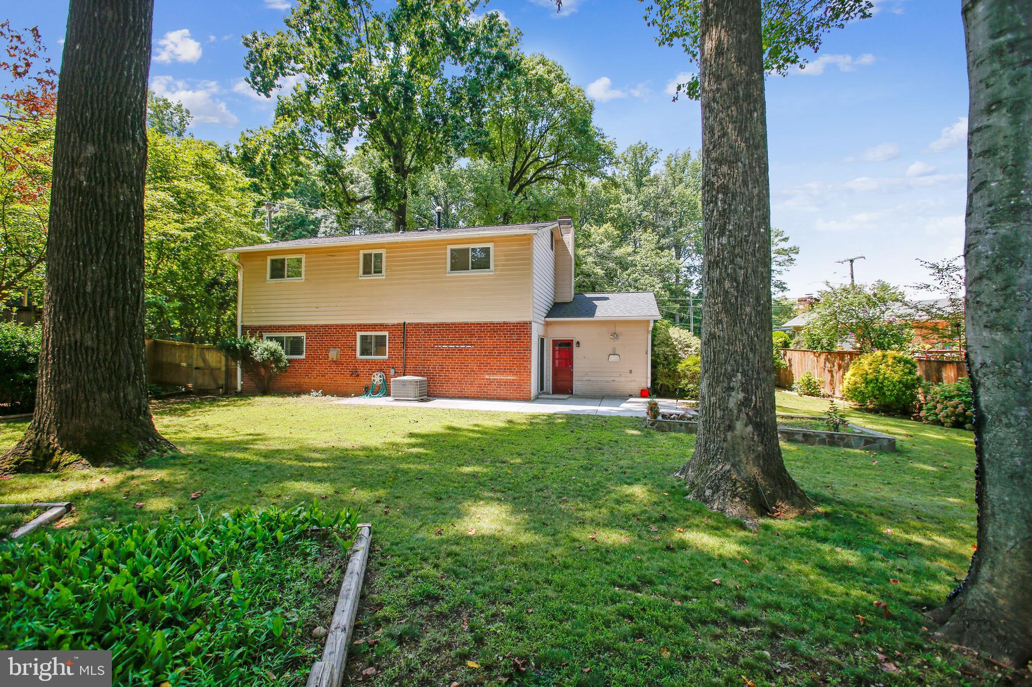 5253 Rolling Road Springfield, VA 22151 - Photo 36 of 46 Gallery Image 36