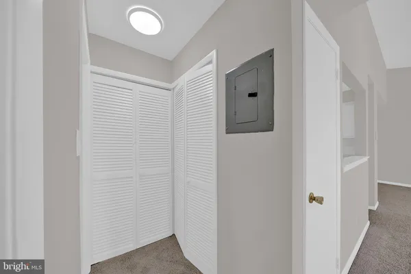 $380,000 | 205 Salem Court, Unit 11, Princeton, NJ 08540