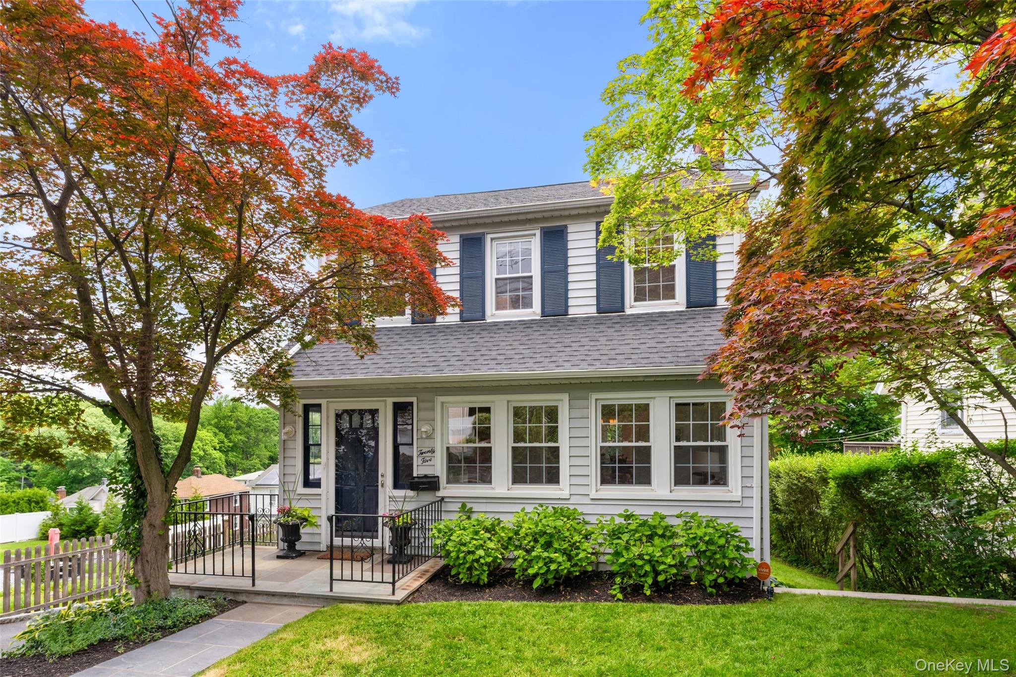 25 Pinebrook Road New Rochelle, NY 10801 - Photo 1 of 25