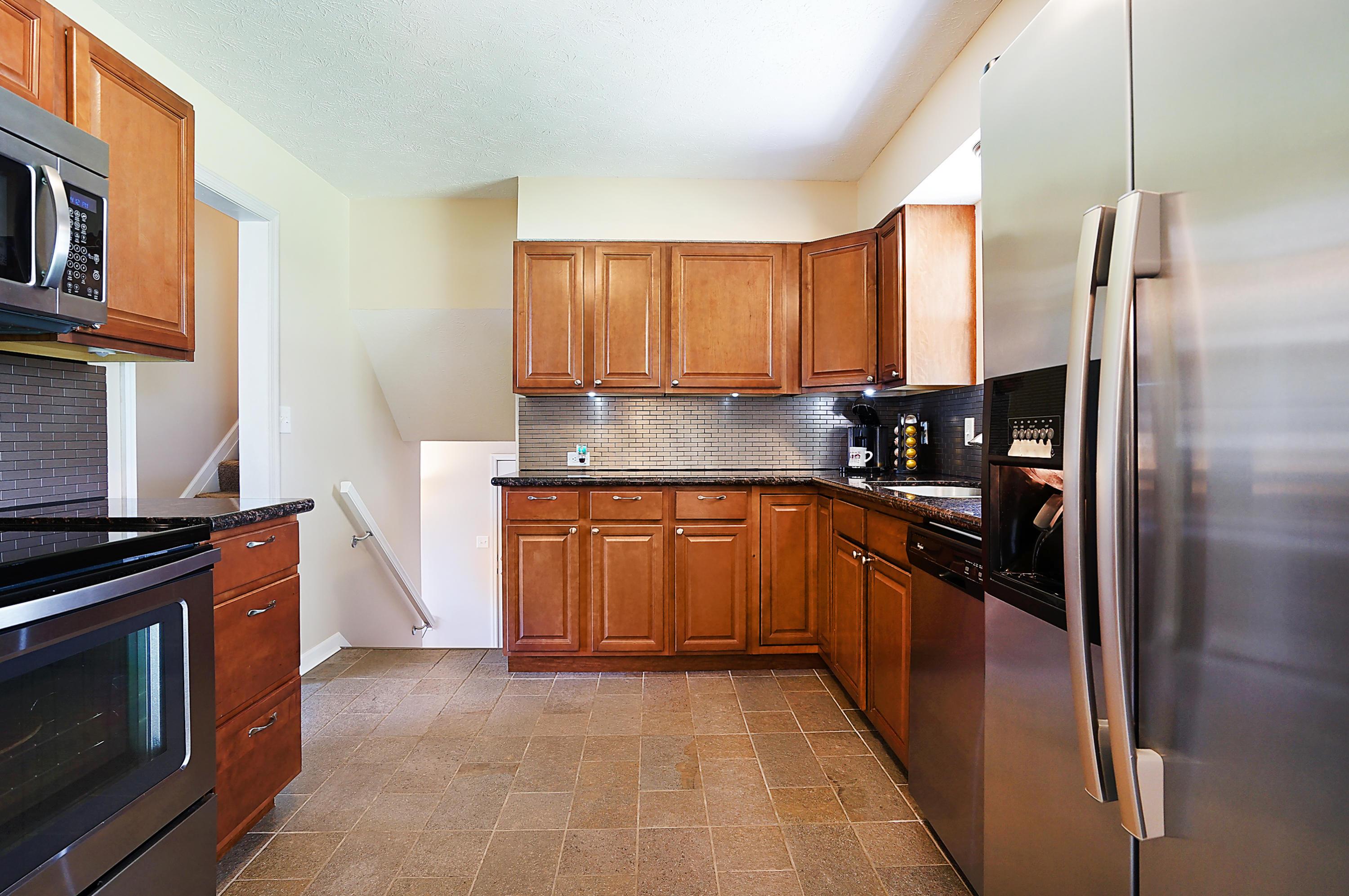 3418 Dempsey Road Westerville, OH 43081 - Photo 4 of 24 Gallery Image 4