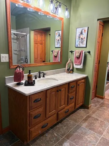 $750,000 | 5266 West 700 North, Lake Village, IN 46349