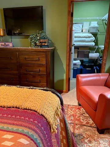 $750,000 | 5266 West 700 North, Lake Village, IN 46349