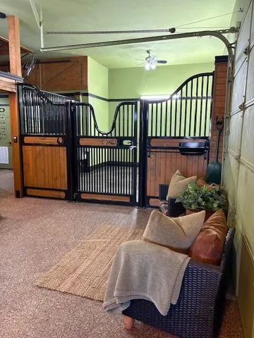 $750,000 | 5266 West 700 North, Lake Village, IN 46349