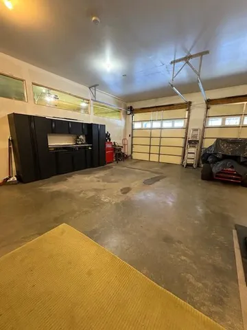 $750,000 | 5266 West 700 North, Lake Village, IN 46349