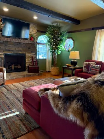 $750,000 | 5266 West 700 North, Lake Village, IN 46349