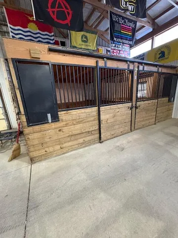 $750,000 | 5266 West 700 North, Lake Village, IN 46349