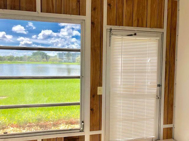 1090 Cornwall East, Unit 1090 Boca Raton, FL 33434 - Photo 13 of 22 Enclosed Patio