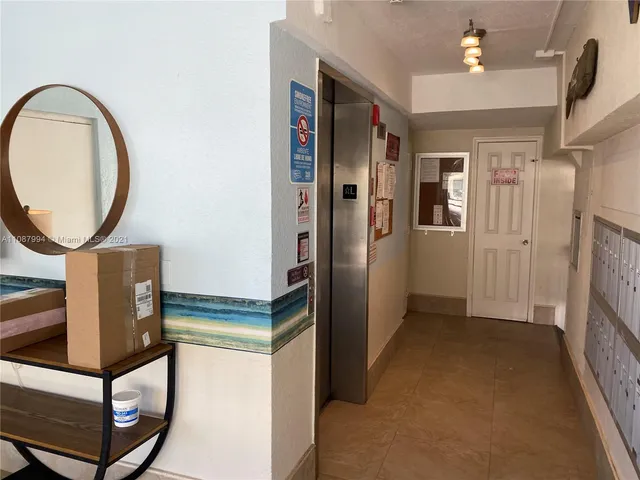 $3,500 | 300 Oregon Street, Unit 204, Hollywood, FL 33019