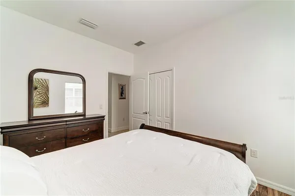 $3,000 | 4650 Woodbrook Drive, Sarasota, FL 34243