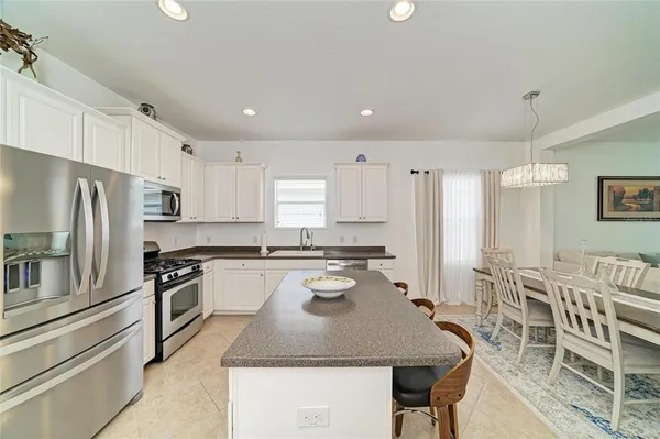 $3,000 | 4650 Woodbrook Drive, Sarasota, FL 34243