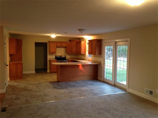 9 Peterson Road Palmer, MA 01069 - Photo 5 of 30