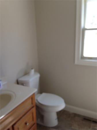 9 Peterson Road Palmer, MA 01069 - Photo 10 of 30