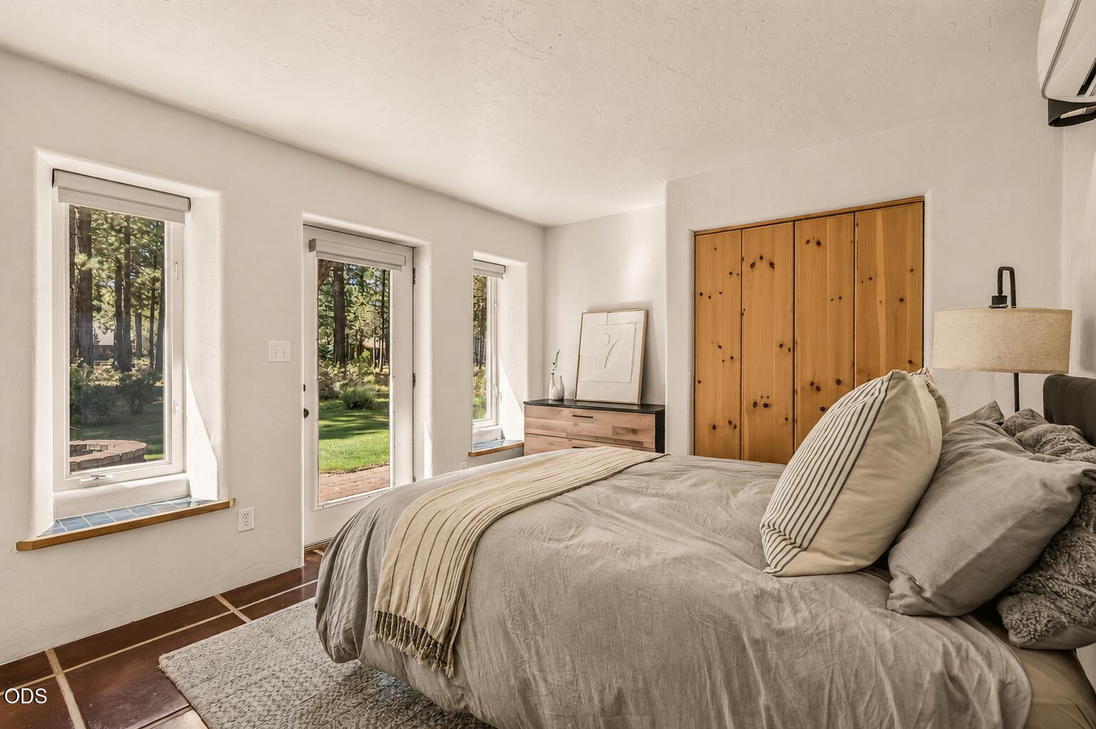 56743 Spring River Loop Bend, OR 97707 - Photo 15 of 33