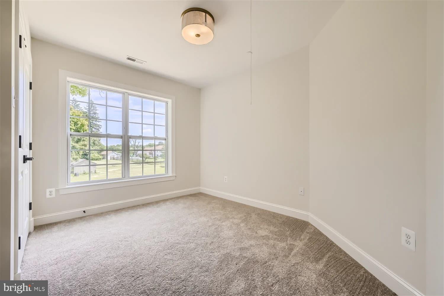8414 High Ridge Road Ellicott City, MD 21043 - Photo 13 of 23 Gallery Image 13