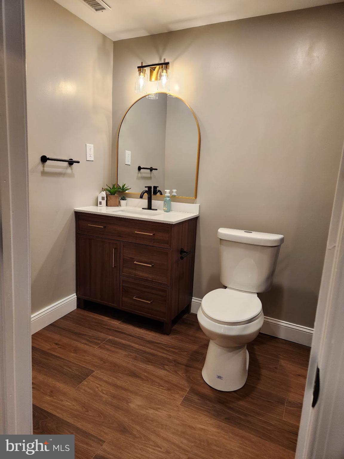 8414 High Ridge Road Ellicott City, MD 21043 - Photo 18 of 23 Gallery Image 18