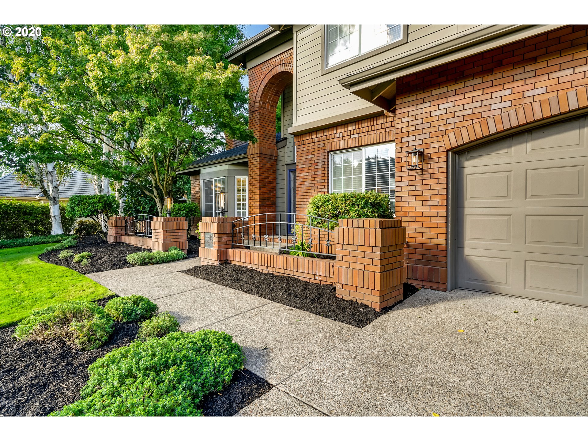 3349 King Edwards Court Eugene, OR 97401 - Photo 2 of 30