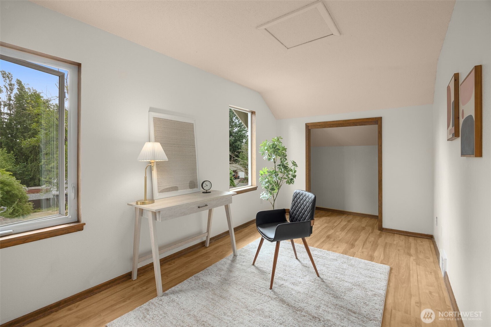 13016 8th Place Southwest Burien, WA 98146 - Photo 15 of 34