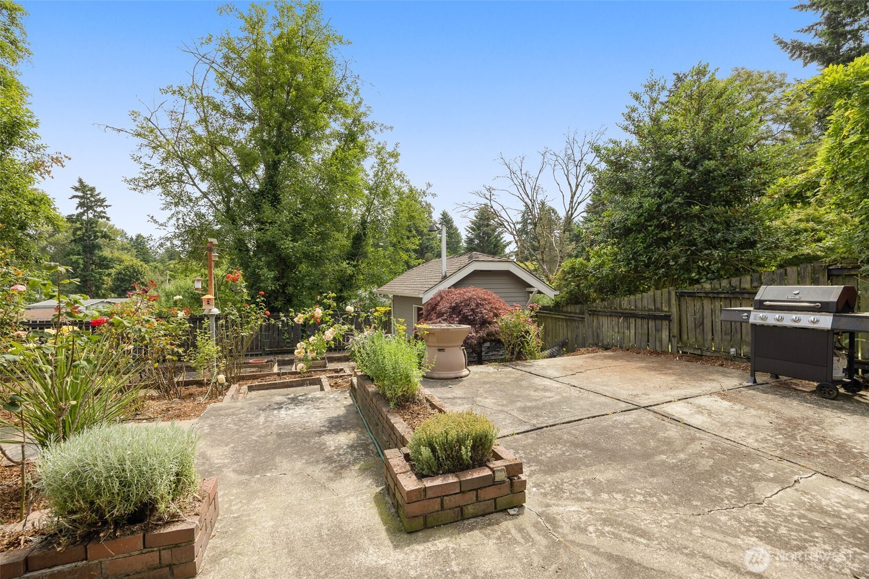 13016 8th Place Southwest Burien, WA 98146 - Photo 30 of 34