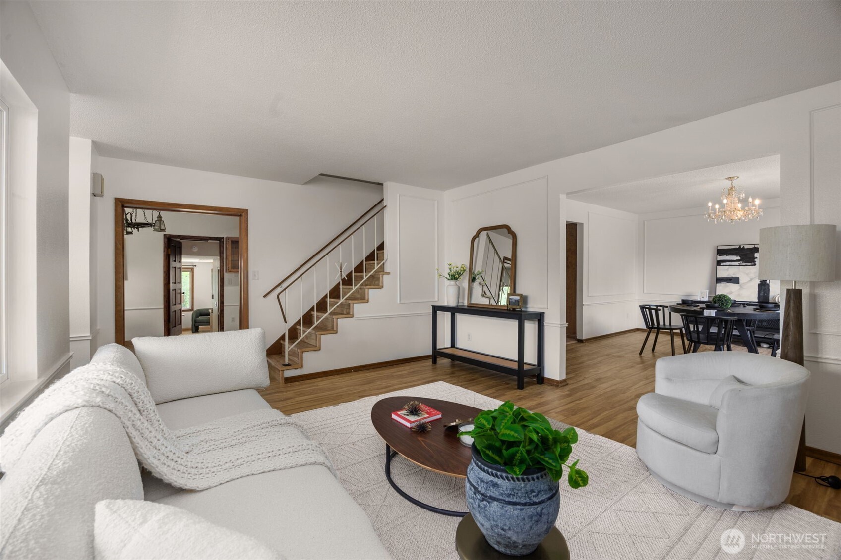 13016 8th Place Southwest Burien, WA 98146 - Photo 4 of 34