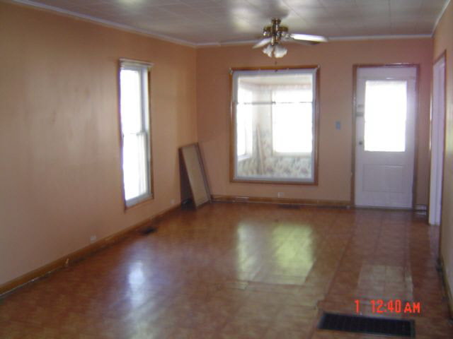 1229 Elm Street Rochester, IN 46975 - Photo 4 of 11