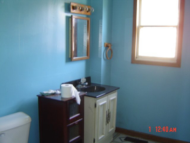 1229 Elm Street Rochester, IN 46975 - Photo 5 of 11