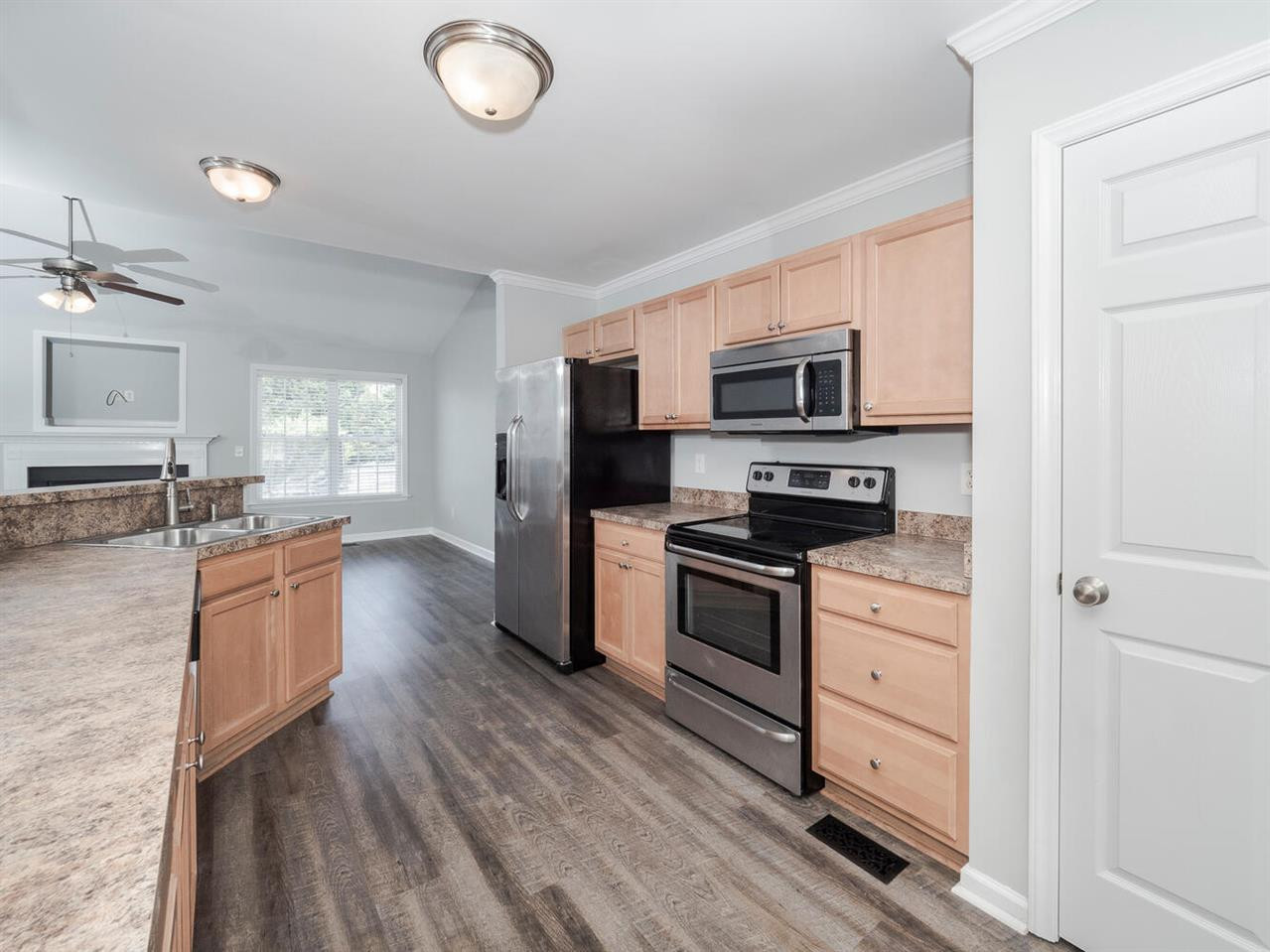 98 Glory Ridge Way Clayton, NC 27520 - Photo 6 of 23 Photo 6