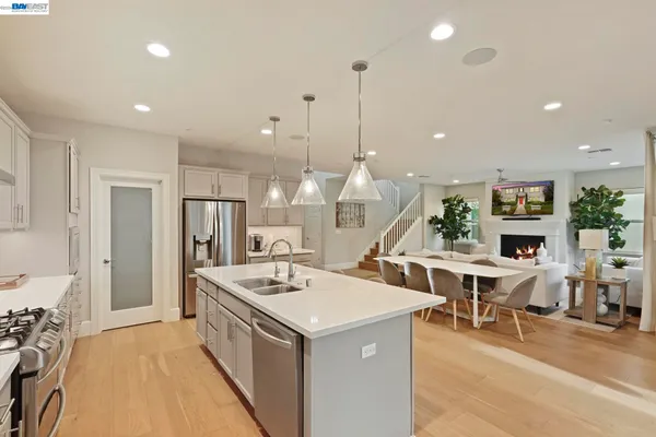 $975,000 | 2885 Ellis Town Drive, Tracy, CA 95377