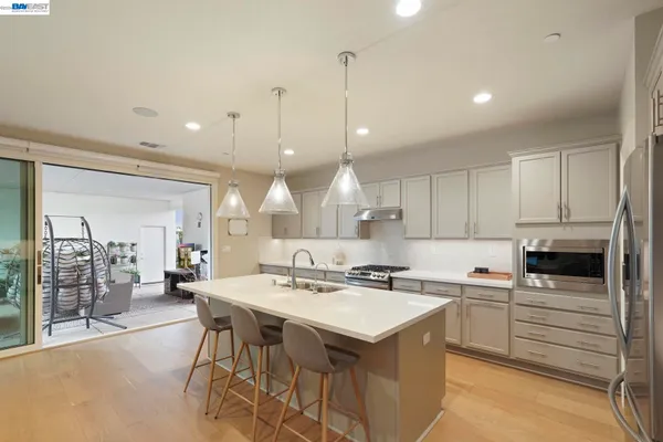 $975,000 | 2885 Ellis Town Drive, Tracy, CA 95377