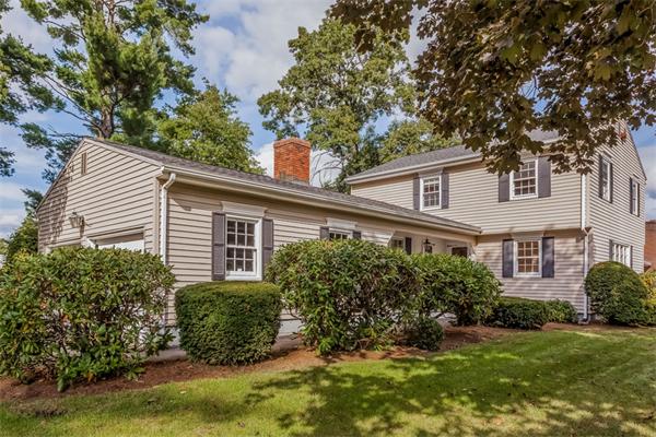128 Woodland Road Springfield, MA 01129 - Photo 2 of 20 Gallery Image 2