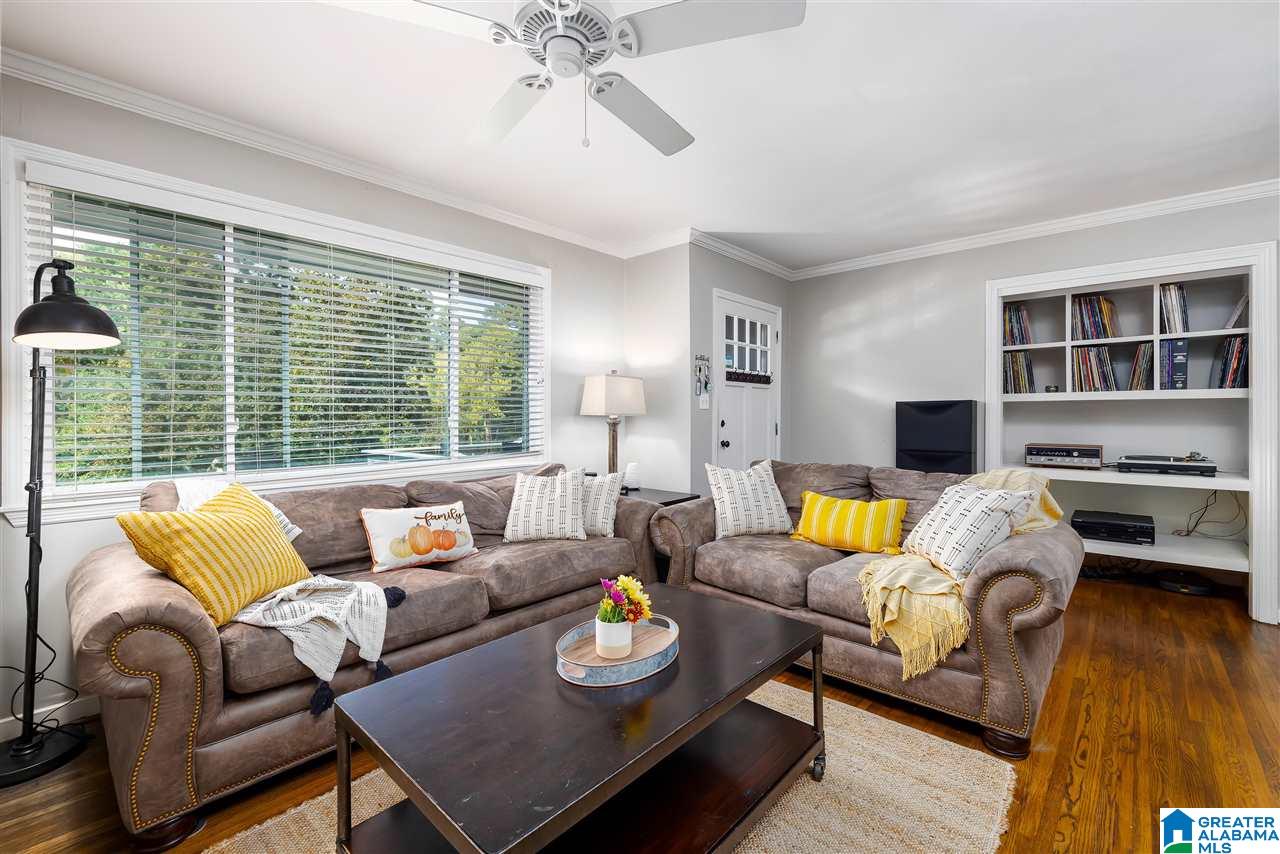 1521 Cresthill Road Birmingham, AL 35213 - Photo 13 of 40