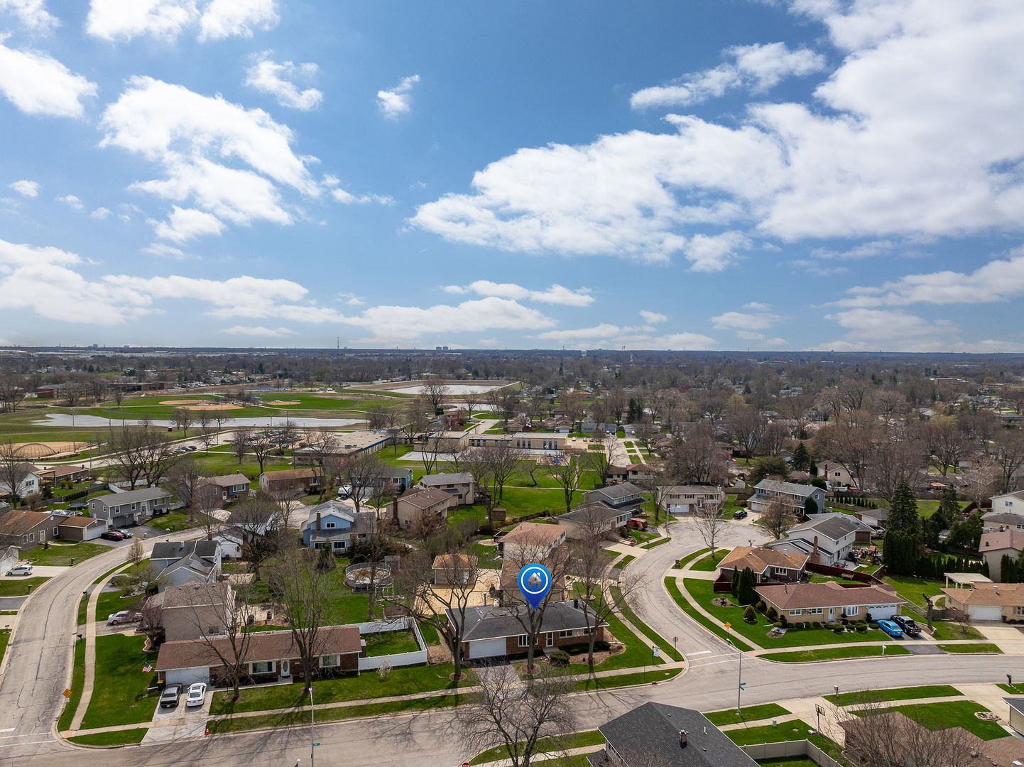 494 Flint Trail Carol Stream, IL 60188 - Photo 35 of 37 an aerial view of a city