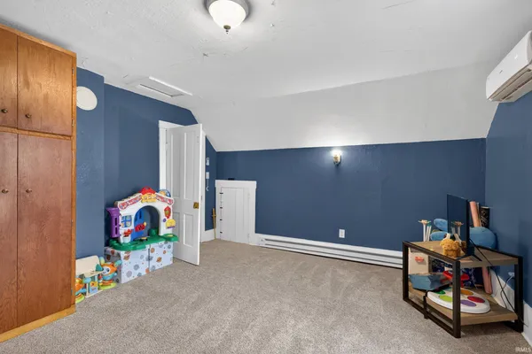 $185,000 | 8355 South 750 E-90, Geneva, IN 46740