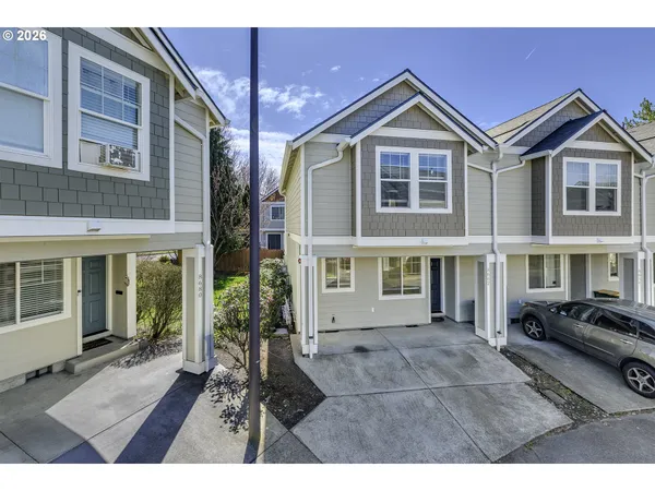 $310,000 | 8662 Northeast Hyde Park Lane, Hillsboro, OR 97006