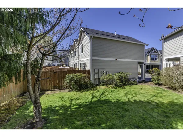$310,000 | 8662 Northeast Hyde Park Lane, Hillsboro, OR 97006