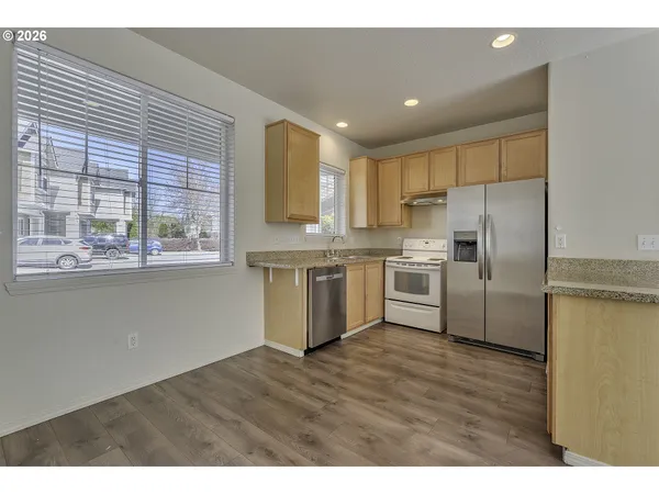 $310,000 | 8662 Northeast Hyde Park Lane, Hillsboro, OR 97006