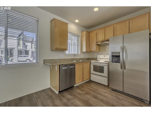 $310,000 | 8662 Northeast Hyde Park Lane, Hillsboro, OR 97006