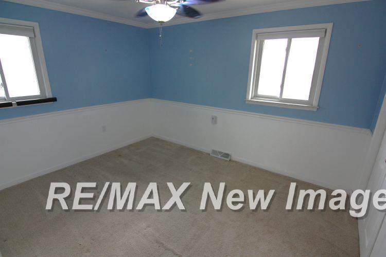 1685 South River Road Saginaw, MI 48609 - Photo 11 of 27