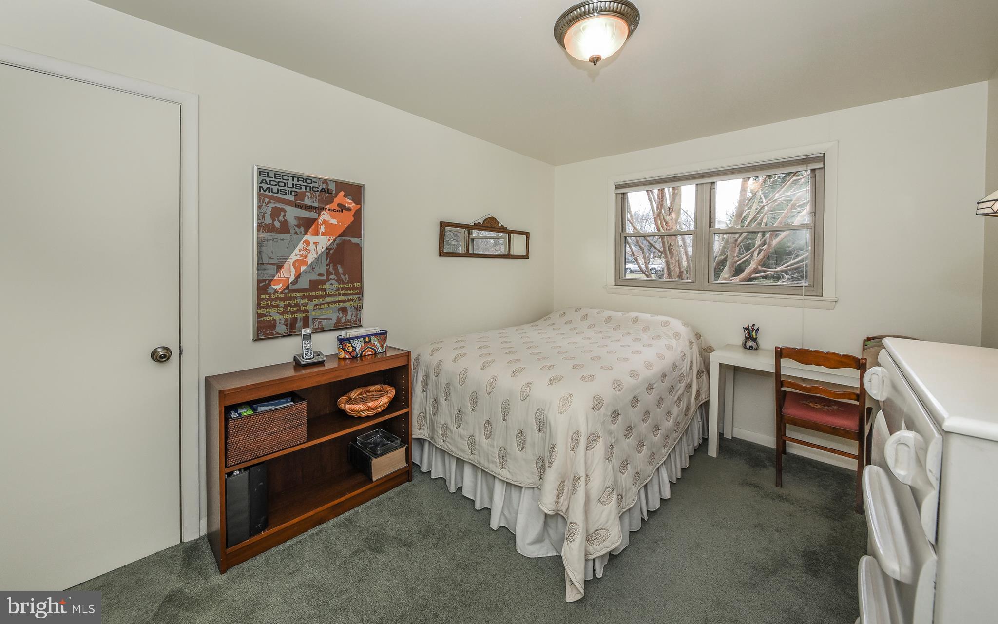27 Red Oak Road Oreland, PA 19075 - Photo 14 of 25 Gallery Image 14