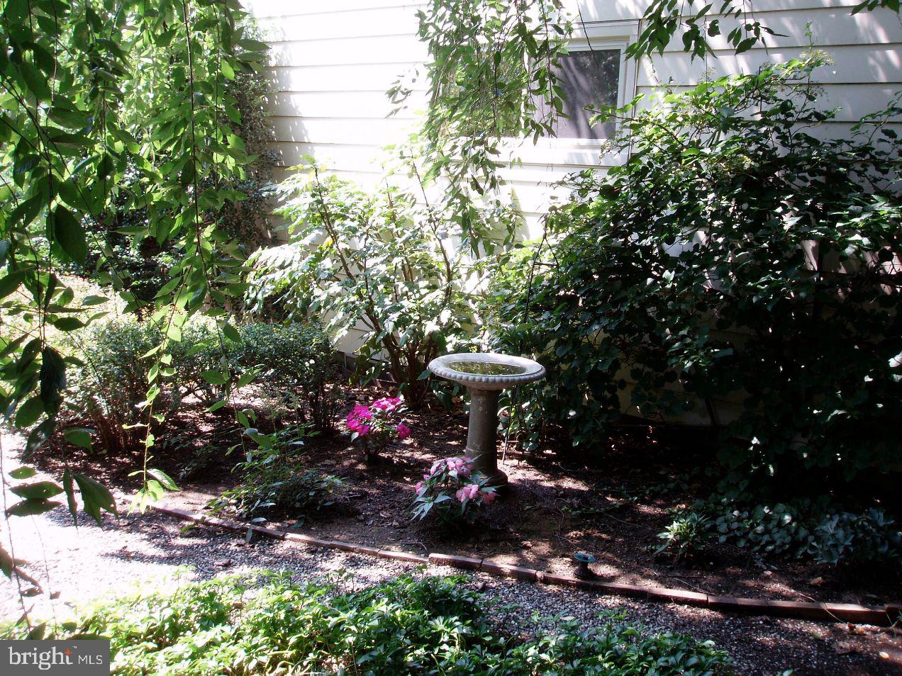 27 Red Oak Road Oreland, PA 19075 - Photo 25 of 25 Gallery Image 25