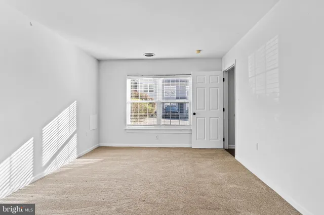 $2,000 | 60 Courtyard Drive, Carlisle, PA 17013