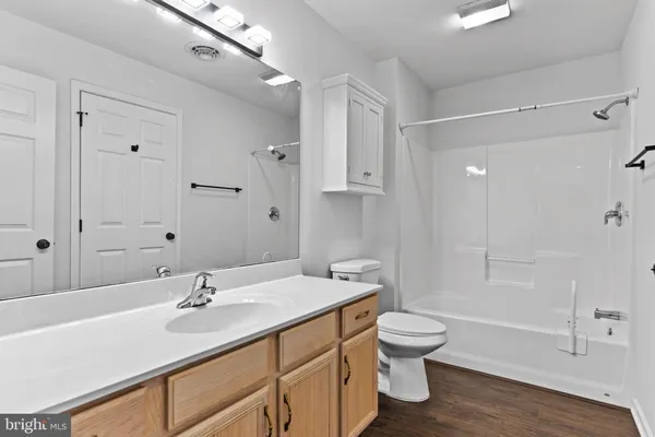 $1,800 | 60 Courtyard Drive, Carlisle, PA 17013