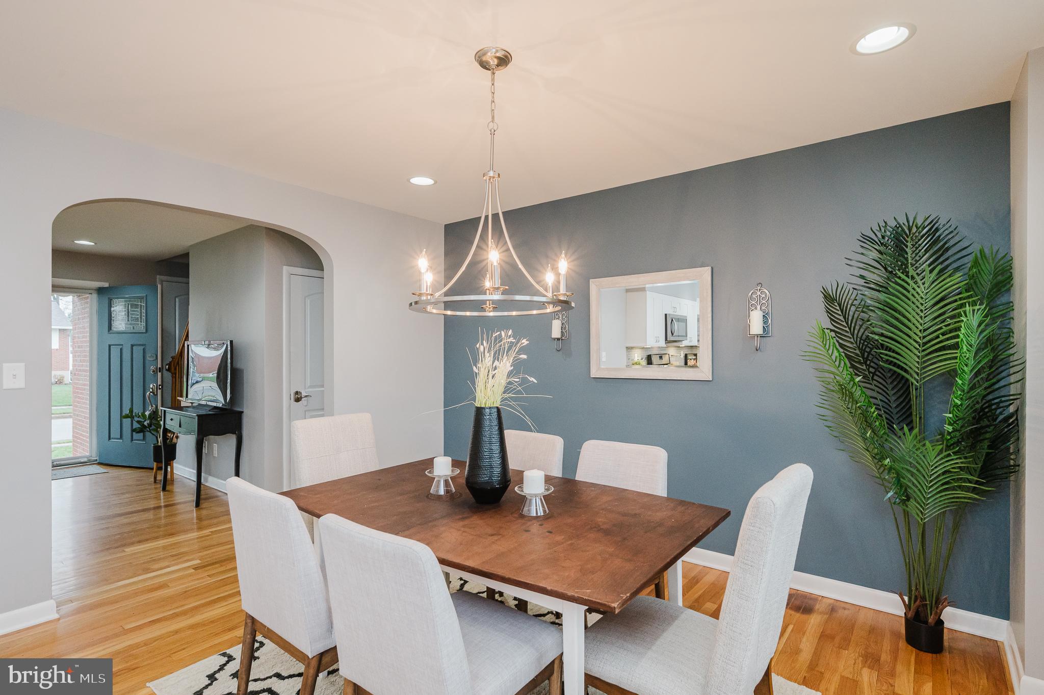 8810 Alnwick Road Baltimore, MD 21234 - Photo 22 of 47 Dining Room